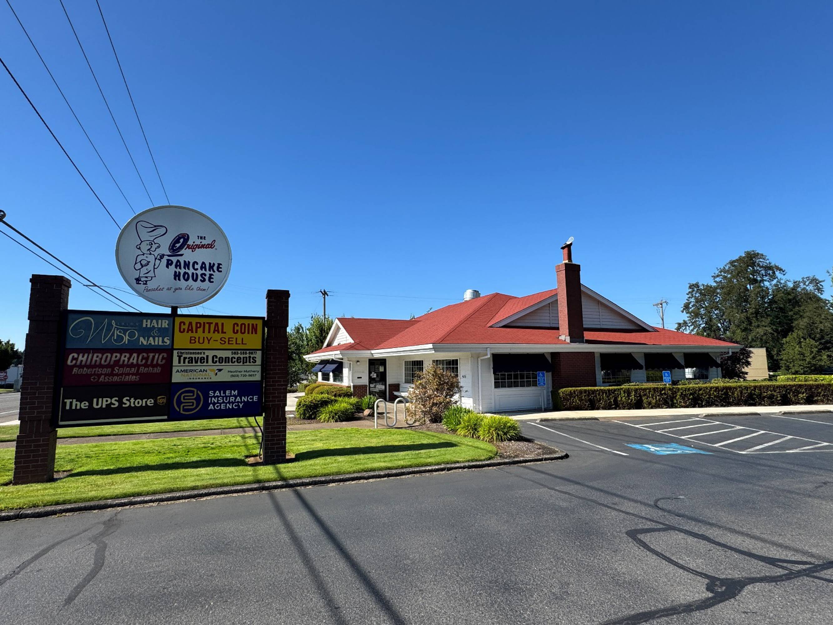 4656 Commercial Image 1